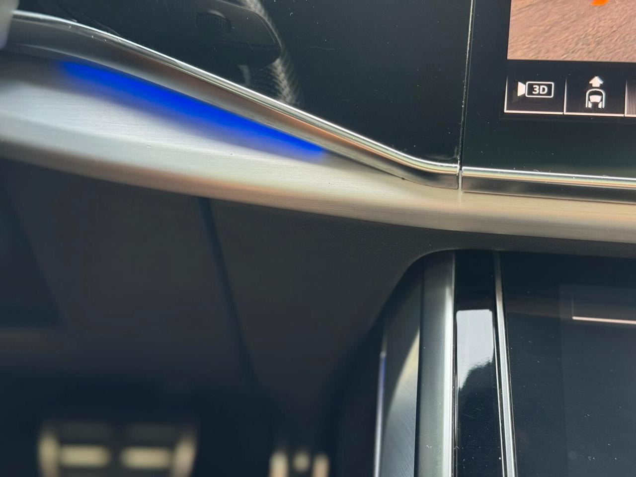 Audi Q8 50 TDI 286 CV TOTAL BLACK