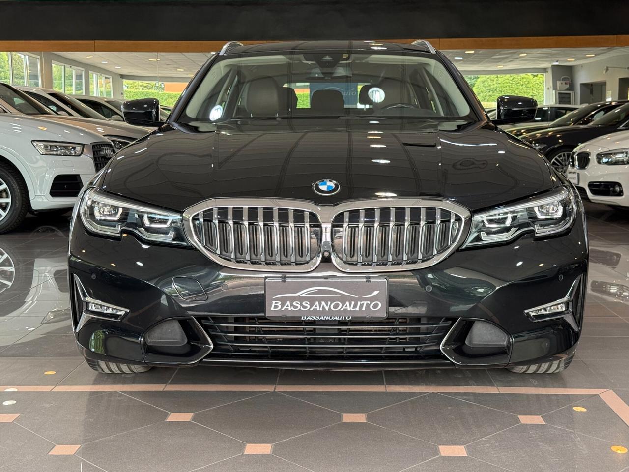 Bmw 320 320d Touring Luxury auto FULL!!
