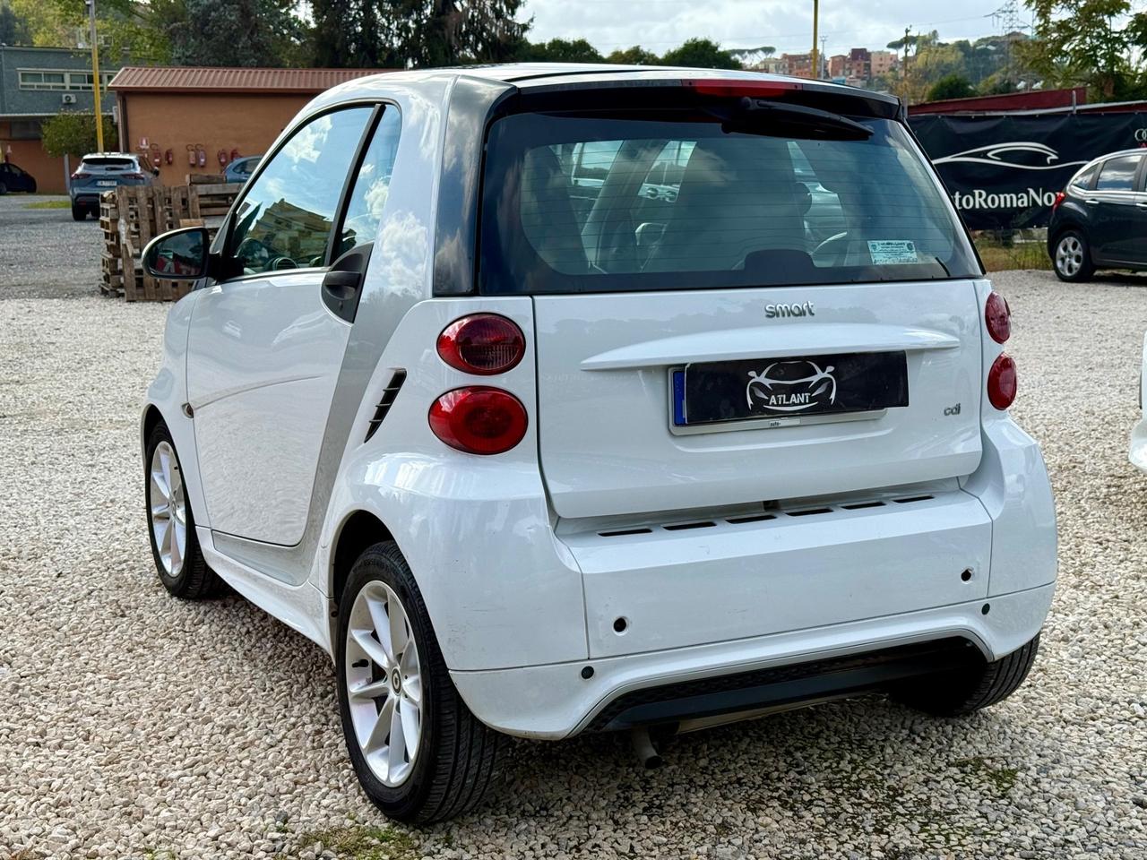 Smart ForTwo 800 40 kW coupé passion cdi