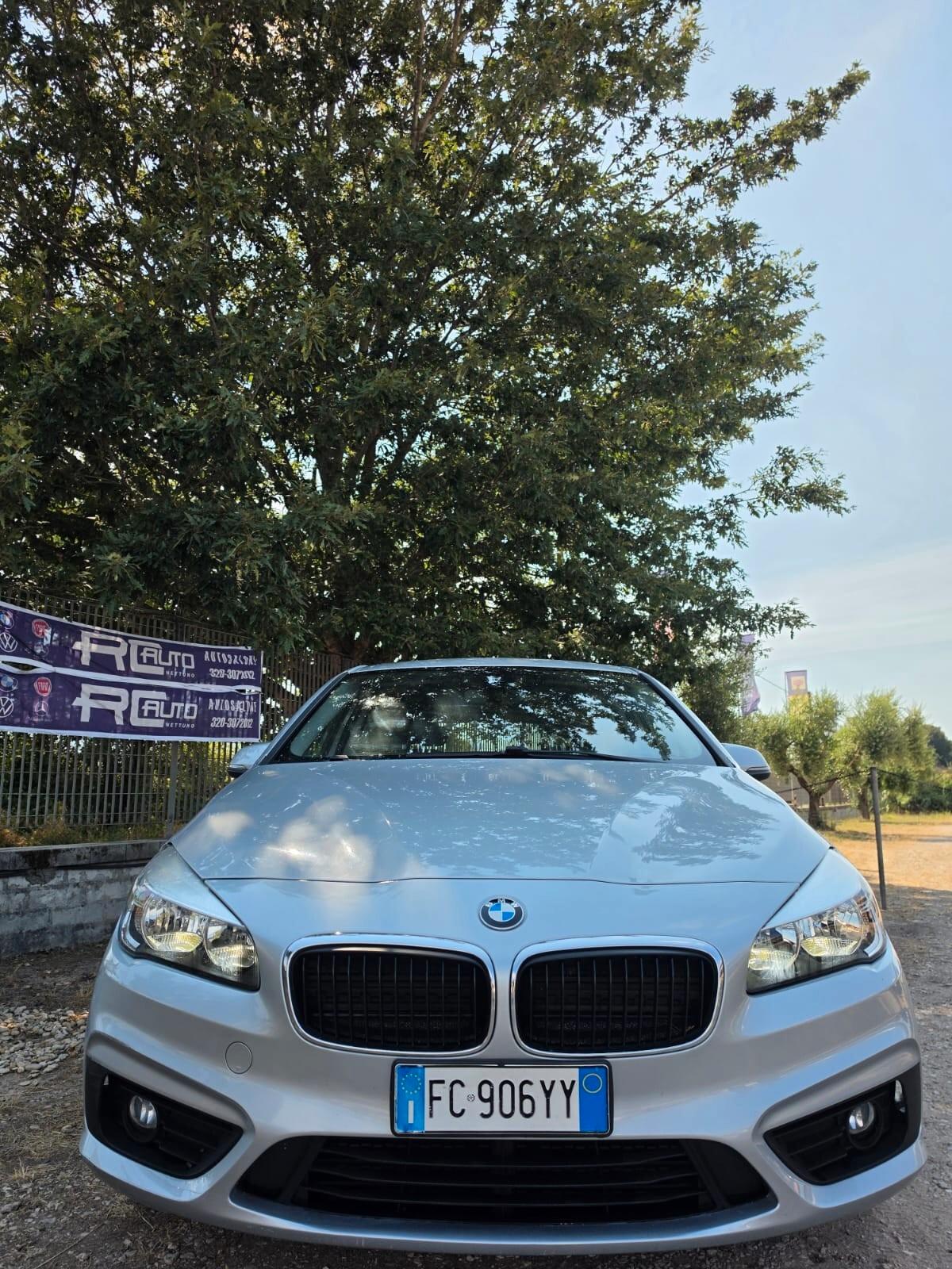Bmw 2er Active Tourer 216d Luxury