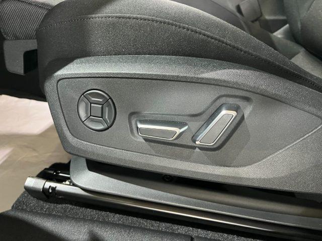 AUDI Q3 SPB Sportback TDI S line Stronic Black Line Sline
