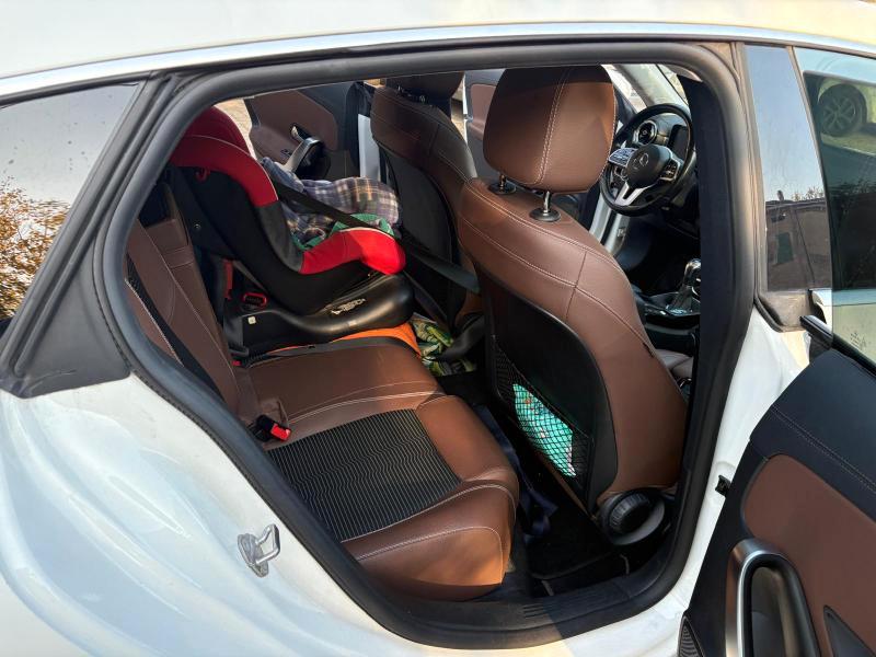 Mercedes CLA Shooting Brake 180 d Premium PANORAMA OK NEOPATENTATO