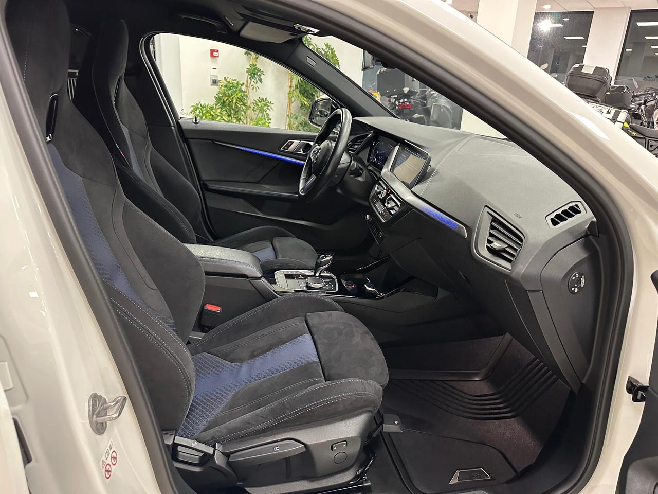 Bmw 116 116d 5p. Msport 116 CV - 2021