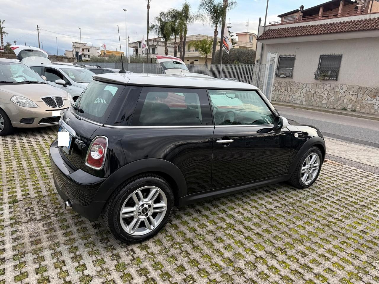 Mini 1.6 16v Cooper D 111cv -2012