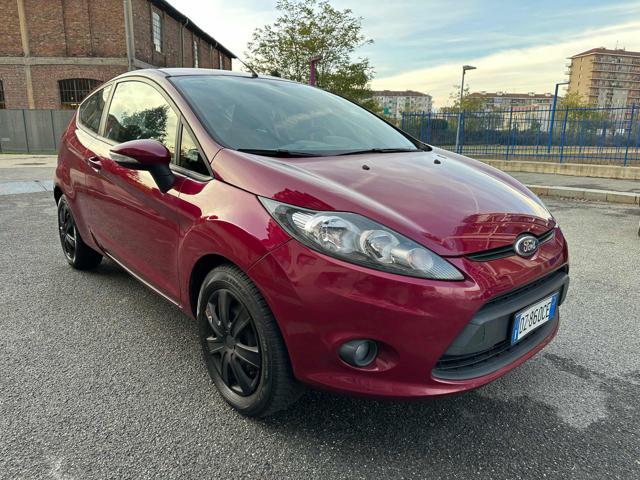 FORD Fiesta 1.2 82CV 3 porte Titanium