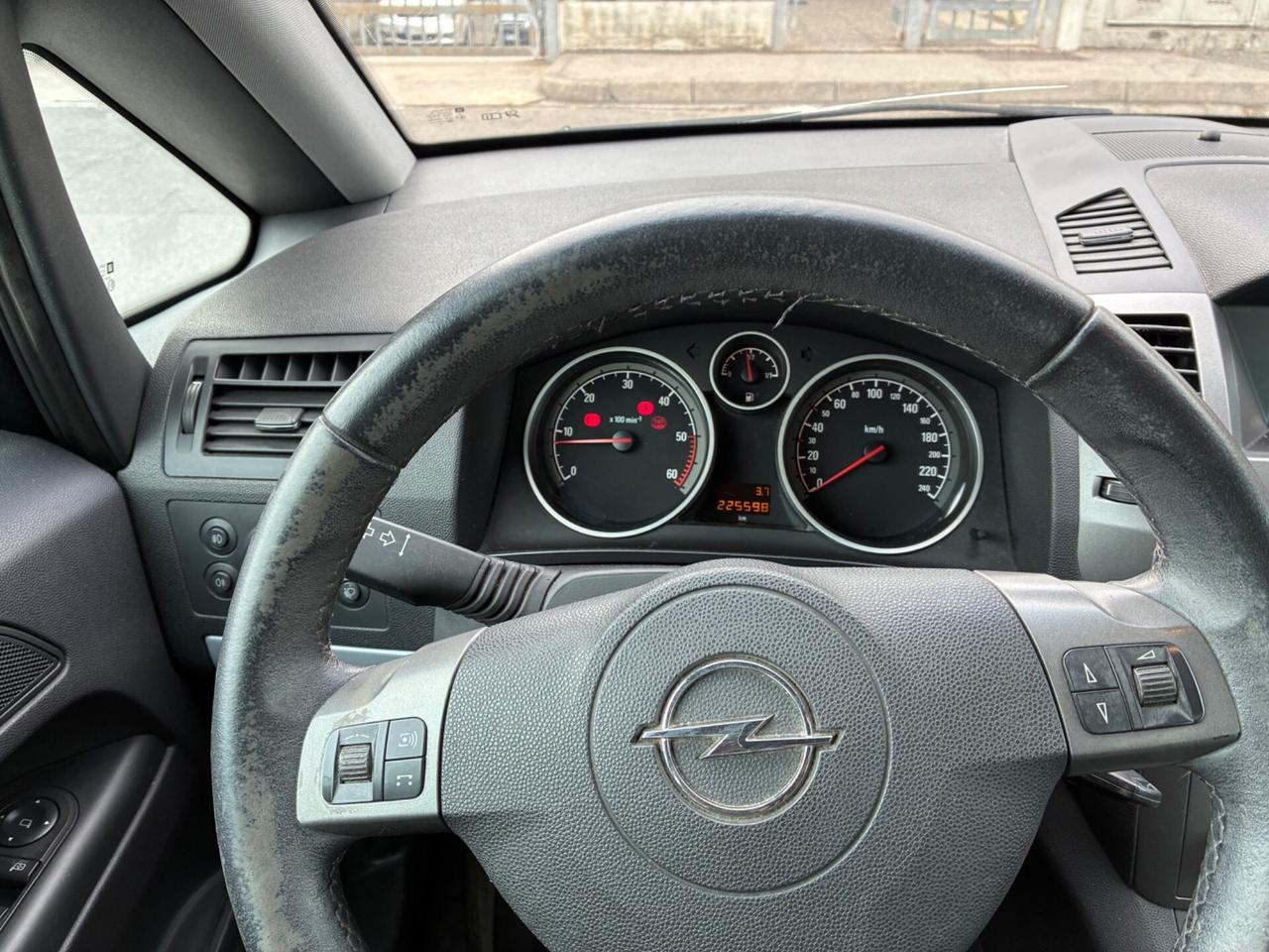 Opel Zafira 1.9 CDTI 120CV Enjoy