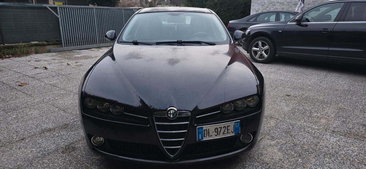 Alfa 159 tutta apena revisionata e batteria nuova