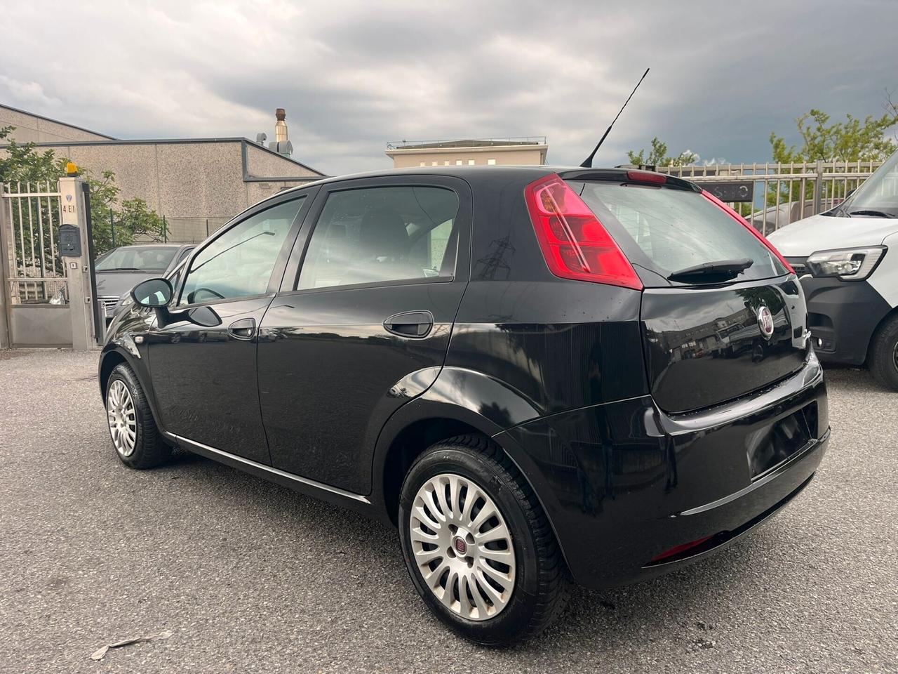 Fiat Grande Punto 1.2 BENZINA X NEOPATENTATI