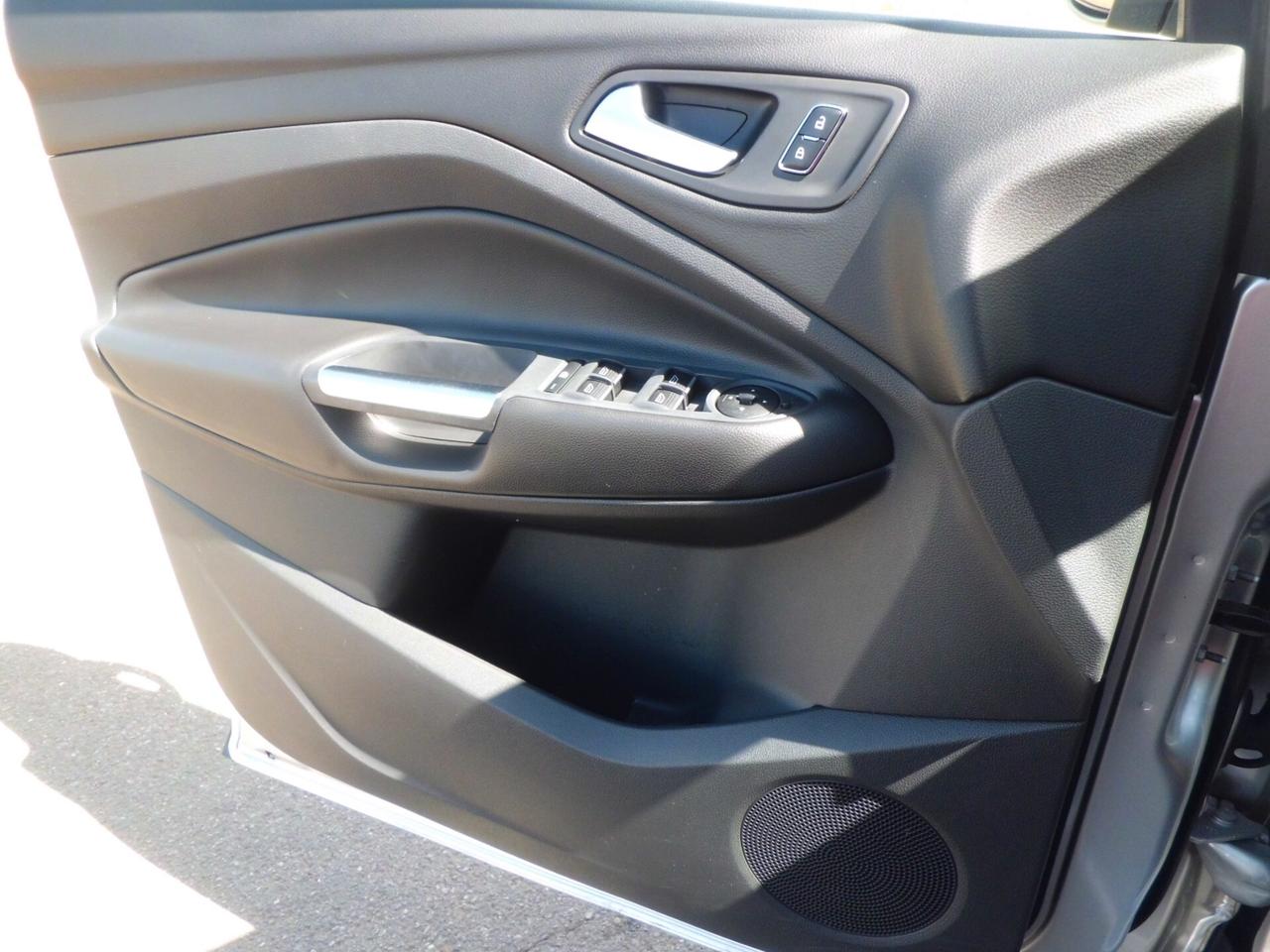 Ford Kuga 2.0 TDCI 120 CV S&S 2WD Titanium