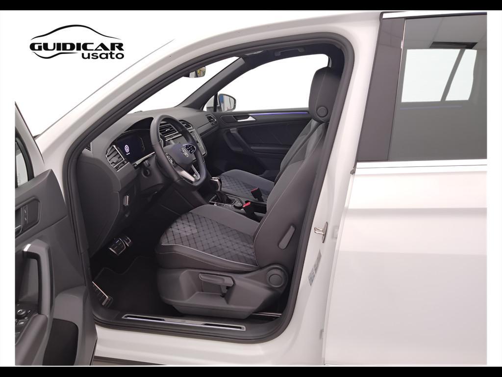 VOLKSWAGEN Tiguan II 2021 - Tiguan 2.0 tdi R-Line 4motion 150cv dsg