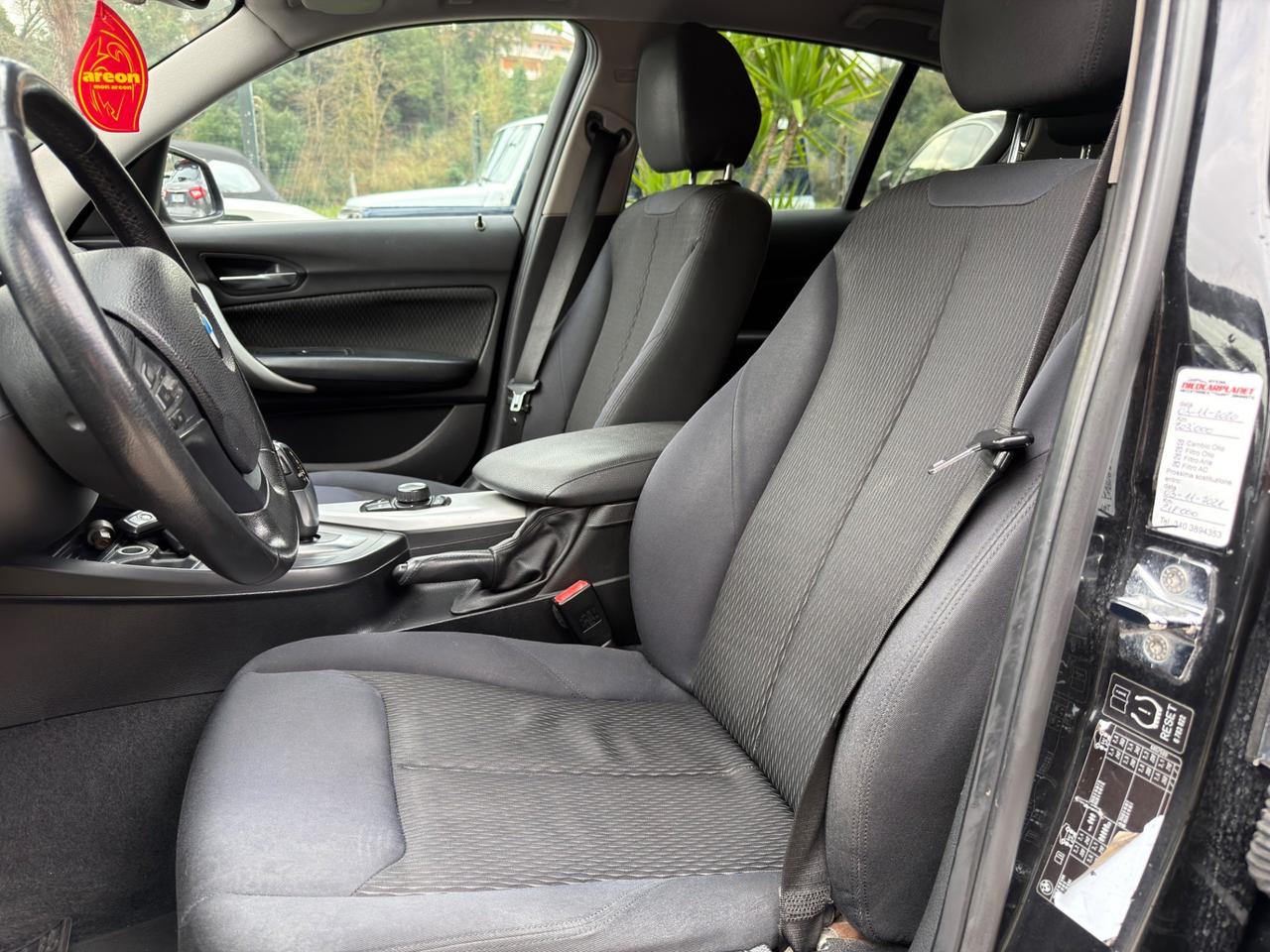 Bmw 116 116d 5p. Urban