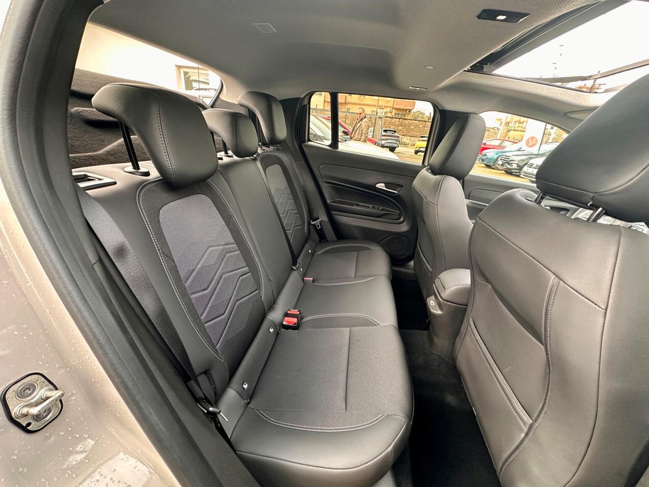 Jeep Avenger 1.2 Turbo 100 CV Summit