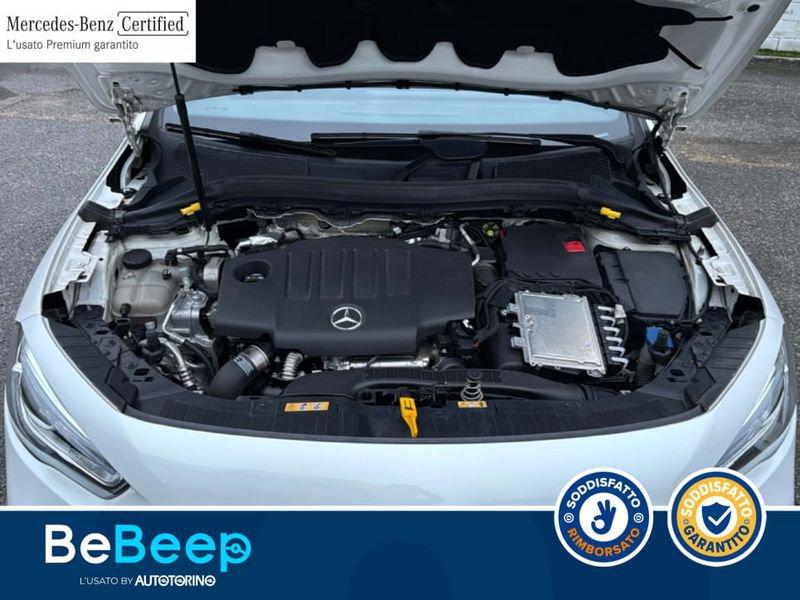 Mercedes-Benz GLA 200 D PREMIUM AUTO