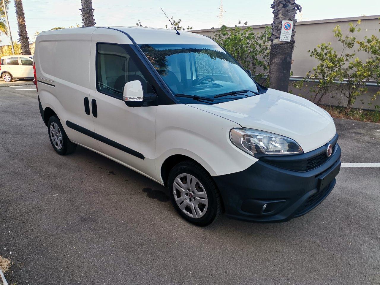 Fiat Doblo 1.6 mjt 16v Easy s&s 105cv