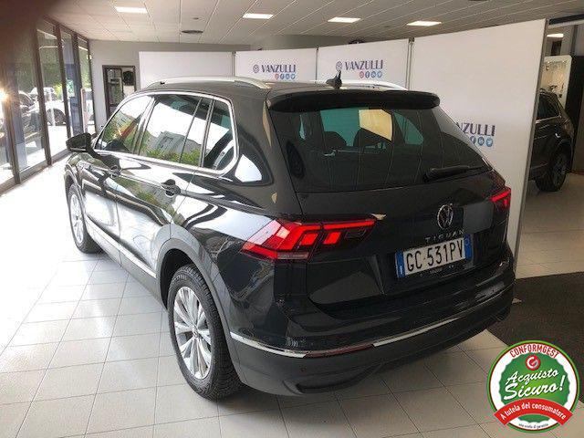 VOLKSWAGEN Tiguan 2.0 TDI 150 CV SCR DSG Life