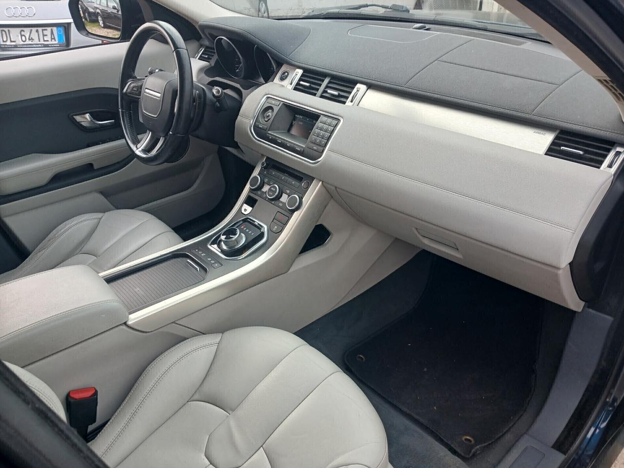 Land Rover Range Evoque 2.2 TD4 5p. Dynamic