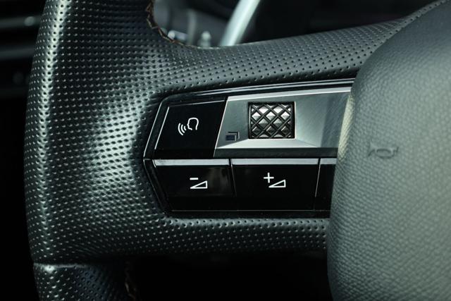 DS AUTOMOBILES DS 7 Crossback DS7 BlueHDi 130 aut. Performance Line