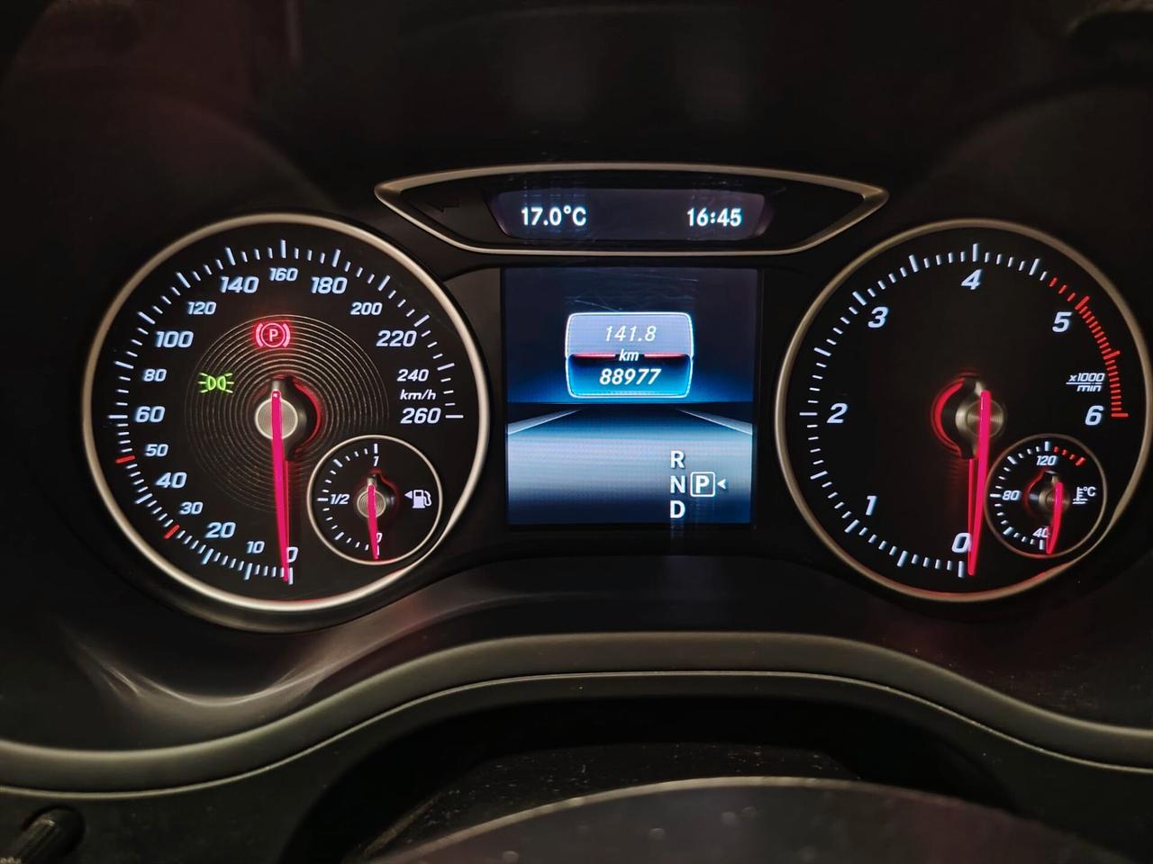 Mercedes-benz B 200 d Automatic