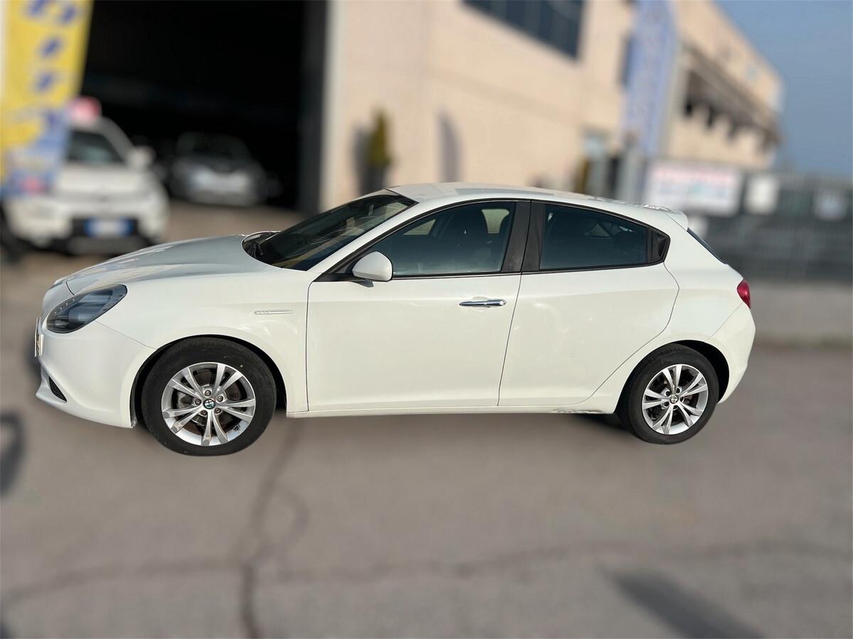 Alfa Romeo Giulietta 1.6 JTDm-2 120 CV Exclusive / OK NEOPATENTATI