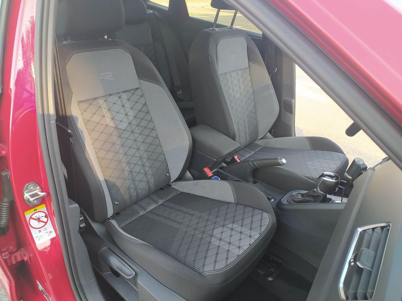Volkswagen Taigo R Line 1.0 TSI 110 CV #6959