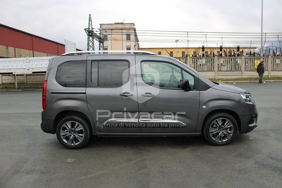 TOYOTA Proace City Verso 1.2 130 CV S&S Short A/T Luxury
