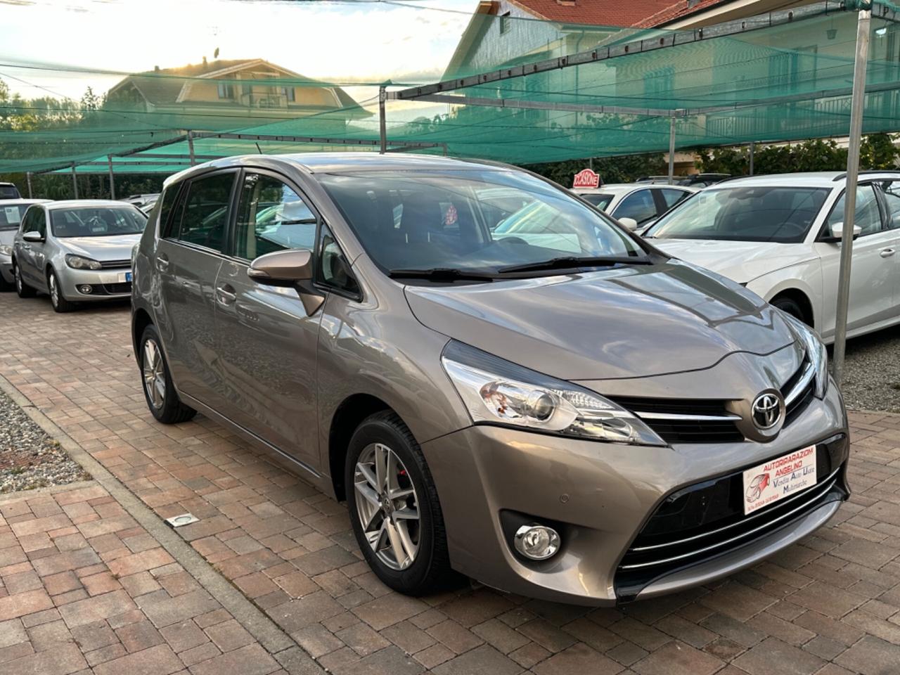 Toyota Verso 1.6 D-4D Active