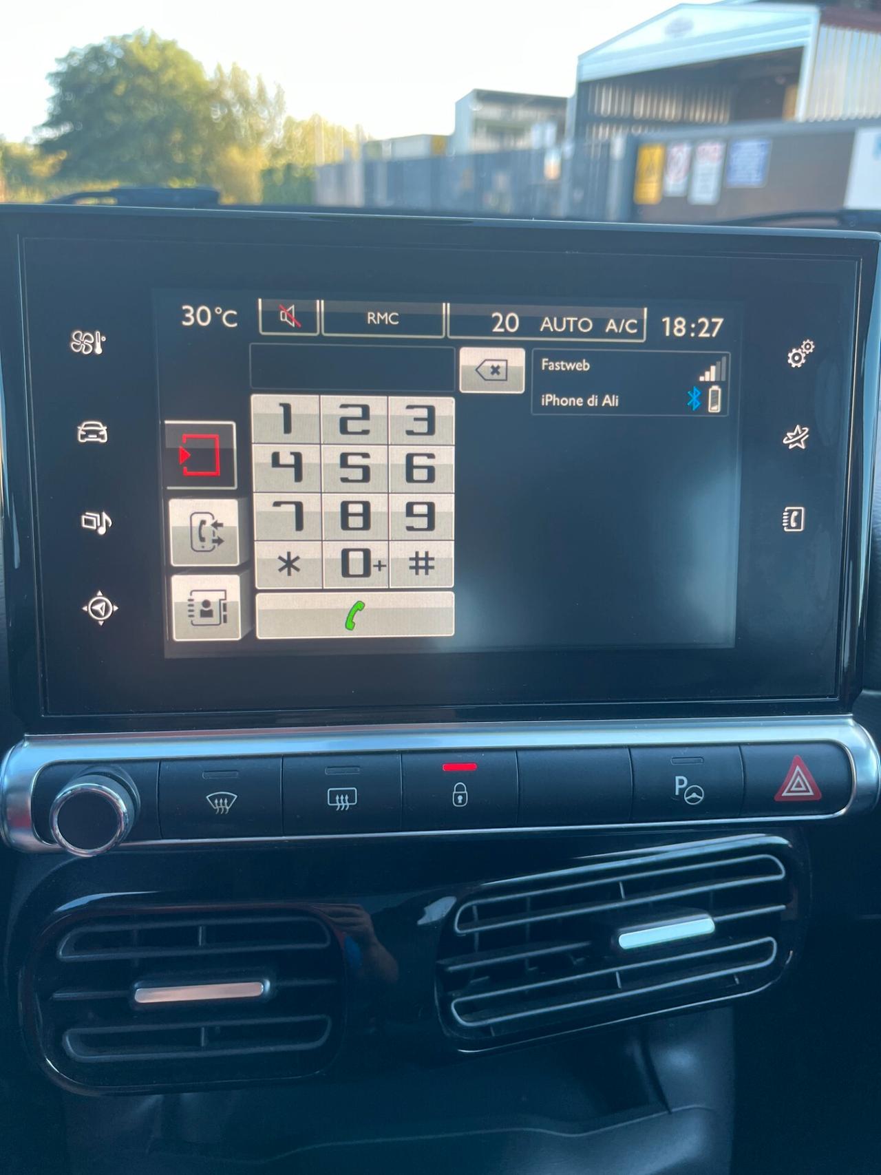 Citroen C4 Cactus BlueHDi 100 Shine Rip Curl