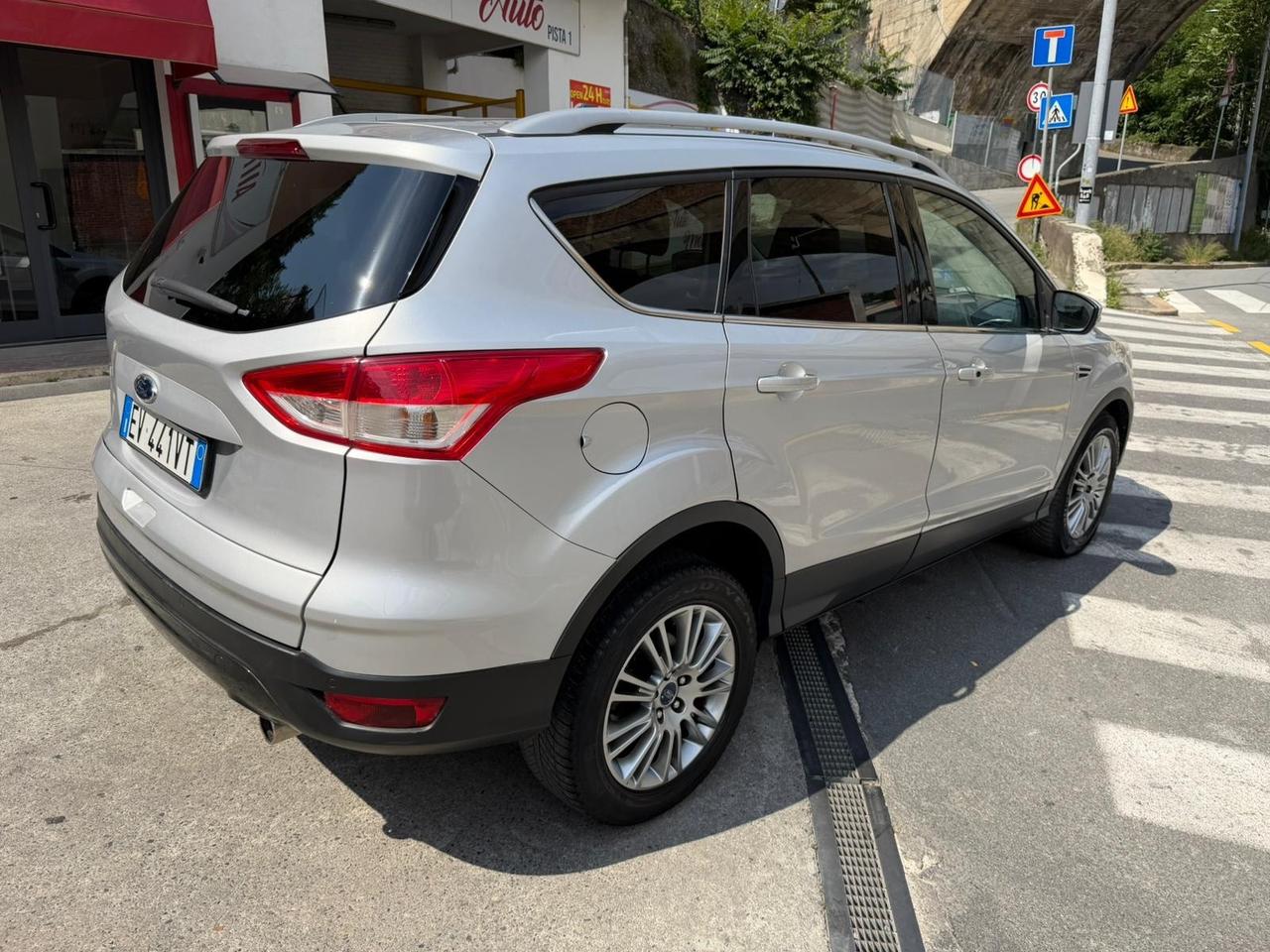 Ford Kuga 2.0 TDCI 140 CV Titanium