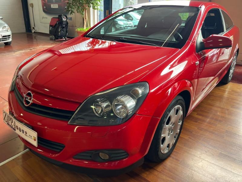 OPEL Astra GTC 1.9 16V CDTI 150CV 3 porte Sport