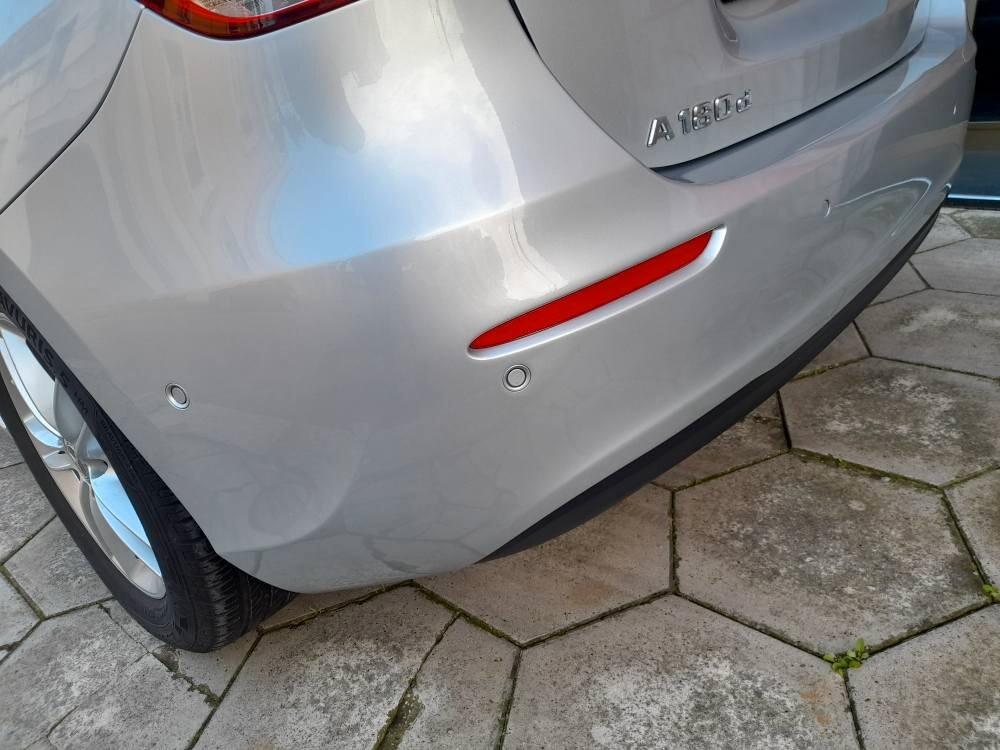 MERCEDES A 180 D BUSINESS EXTRA