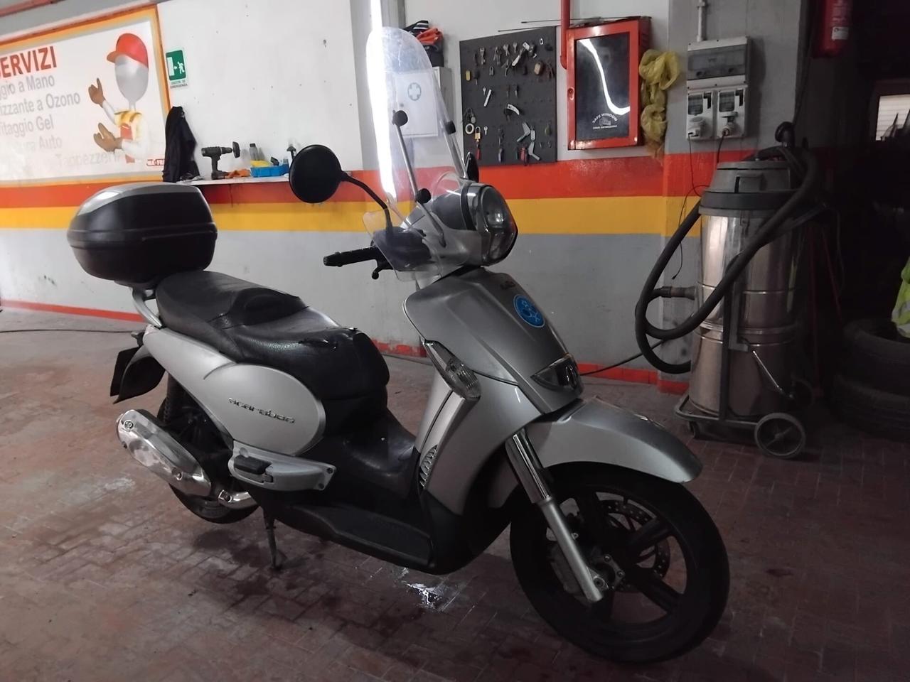 APRILIA SCARABEO 250 GOMMATO E REVISIONATO