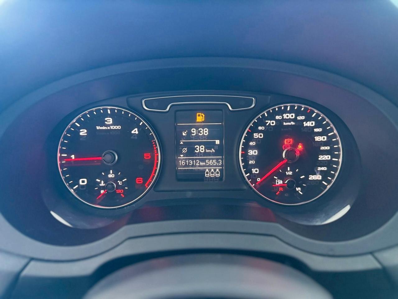 Audi Q3 2.0 TDI Business Plus