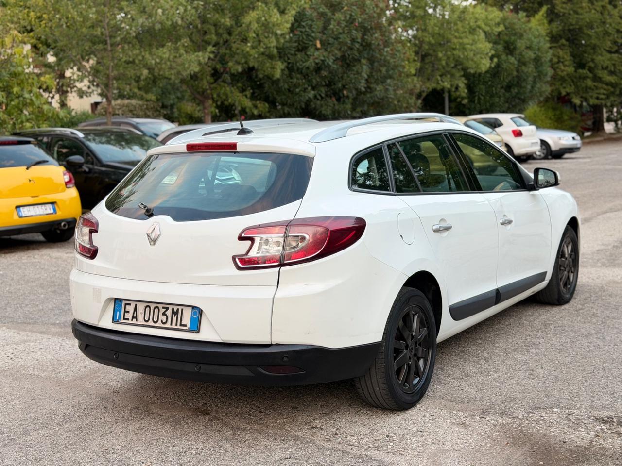 Renault Megane Mégane 1.5 dCi 110CV SporTour Confort