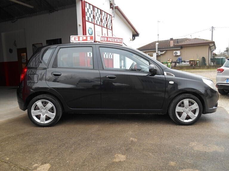 Chevrolet Aveo 1.2 5 porte GPL X NEOPATENTATI
