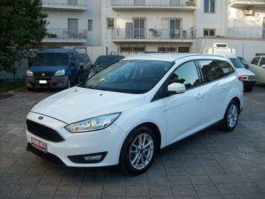Ford Focus SW 1.5 TDCi 120CV Titanium Navy