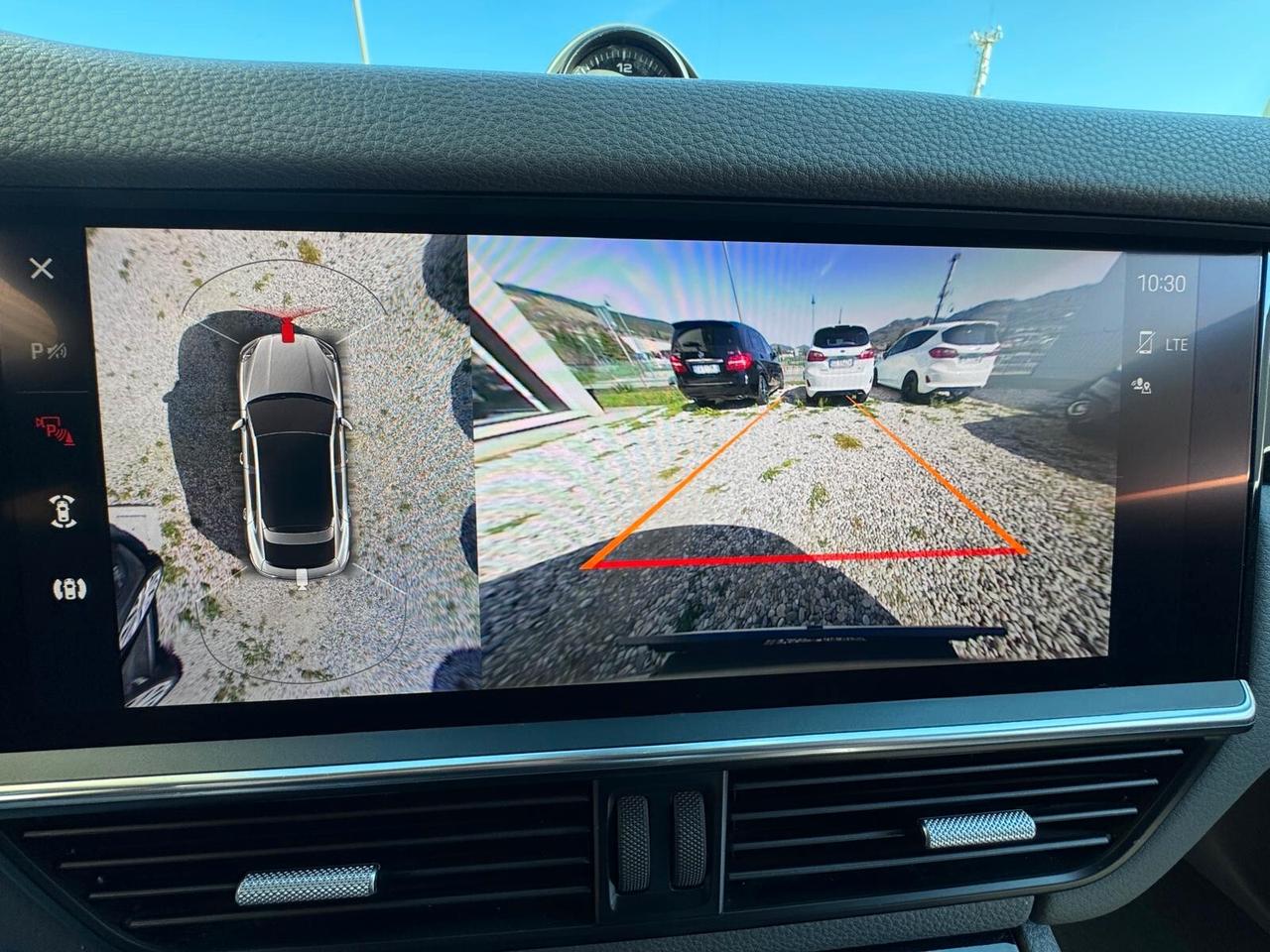 Porsche Cayenne Coupé 3.0 V6 E-Hybrid Platinum Edition