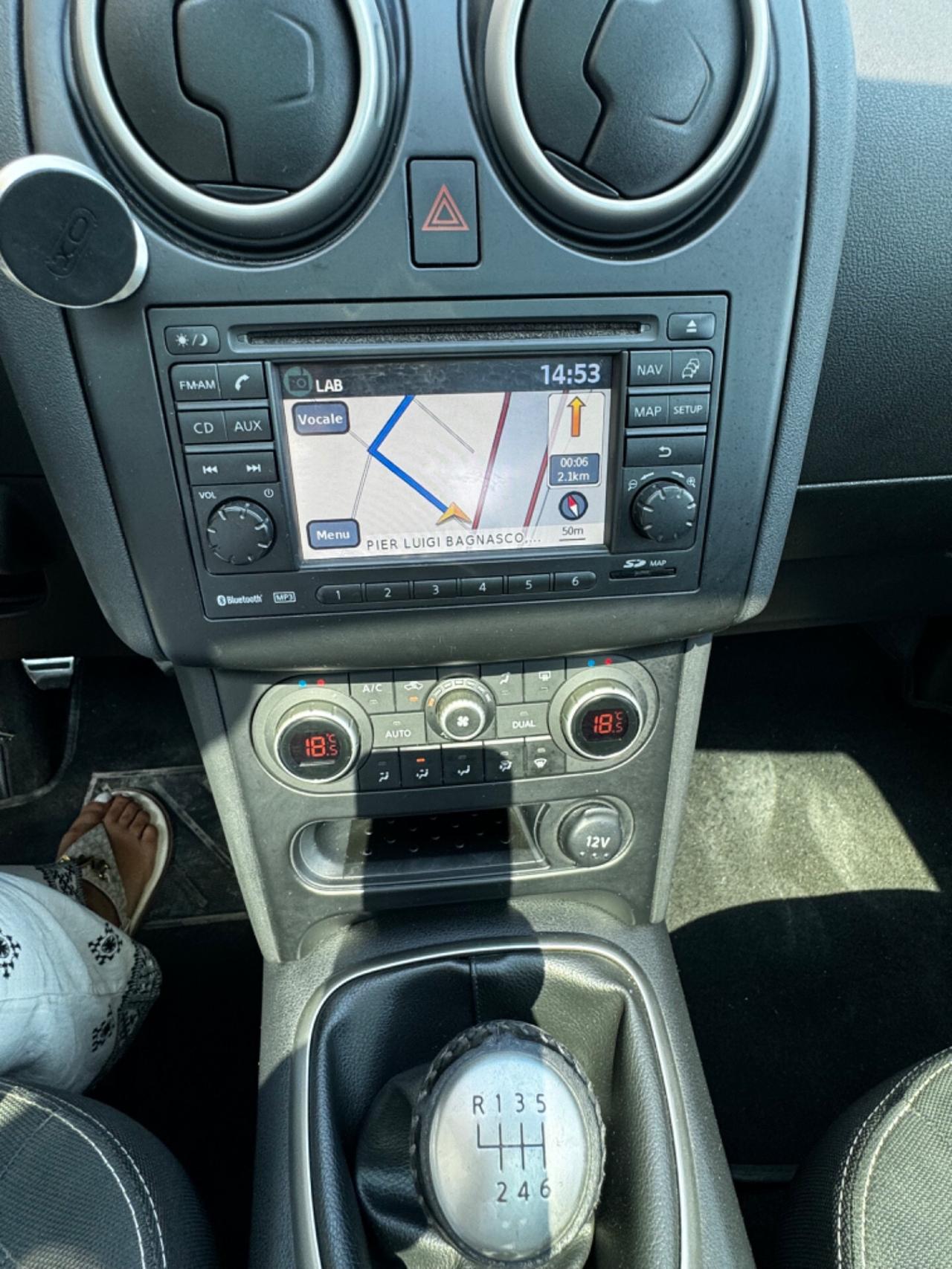 Nissan Qashqai 1.5 dCi DPF Tekna 2012