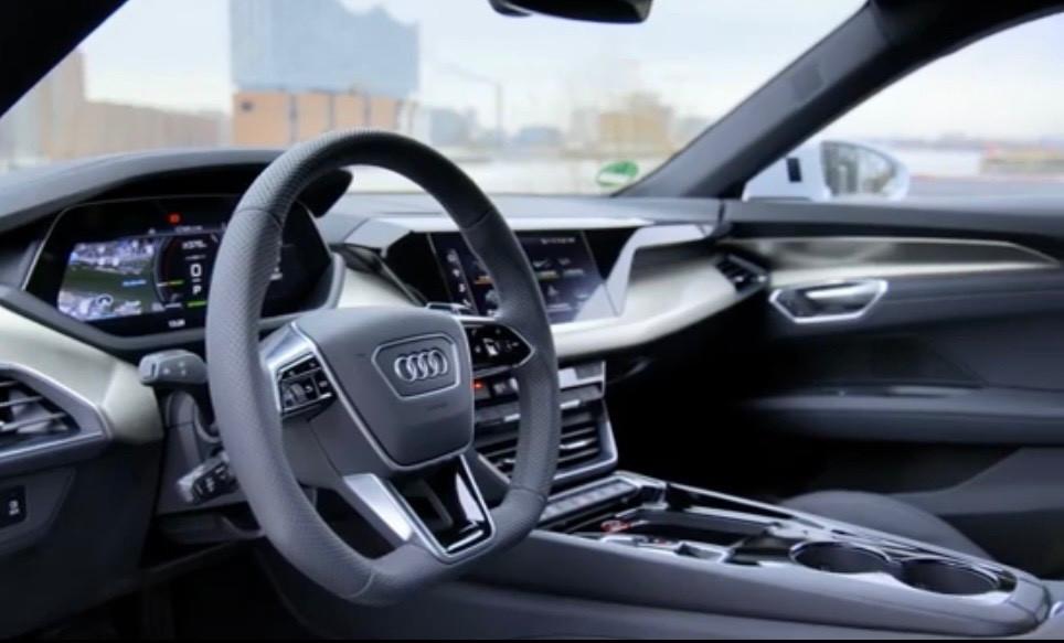 Audi E-tron GT quattro