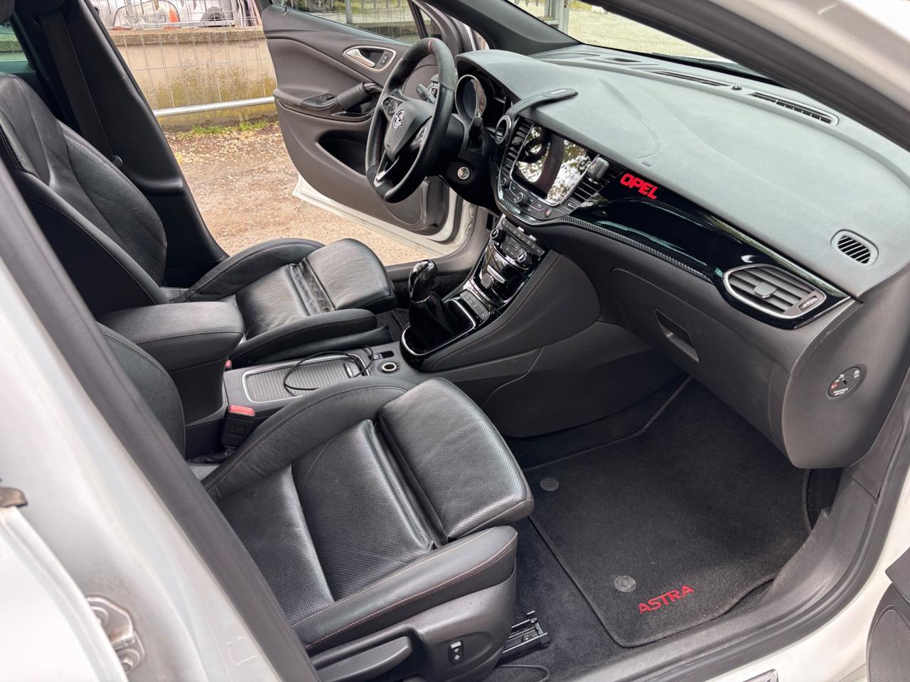 Opel Astra 1.6 BiTurbo 160 CV CDTi Start&Stop 5p. OPC Line