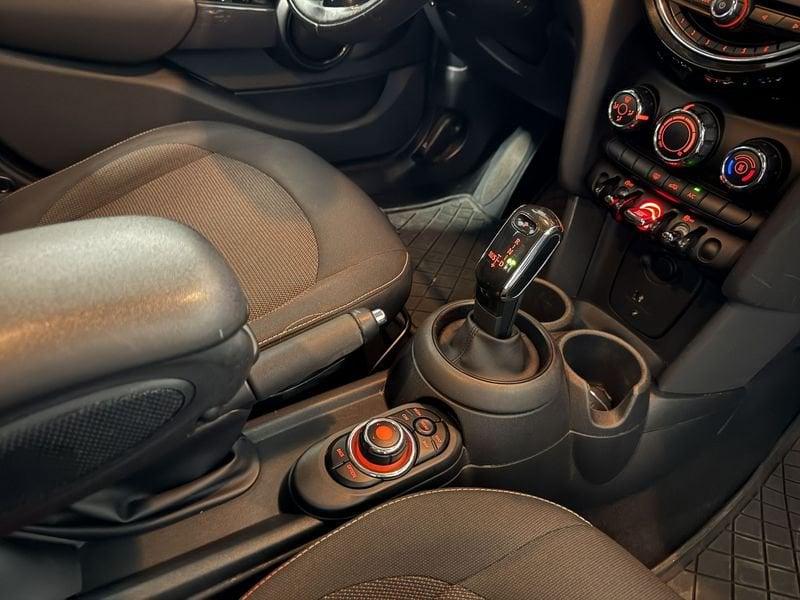 MINI Mini 5 porte Mini 5p 1.5 Cooper D Boost auto