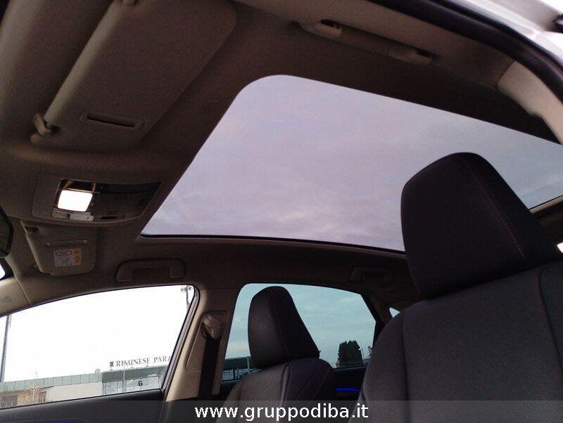 Lexus NX I 2018 300h 2.5 Luxury 4wd cvt