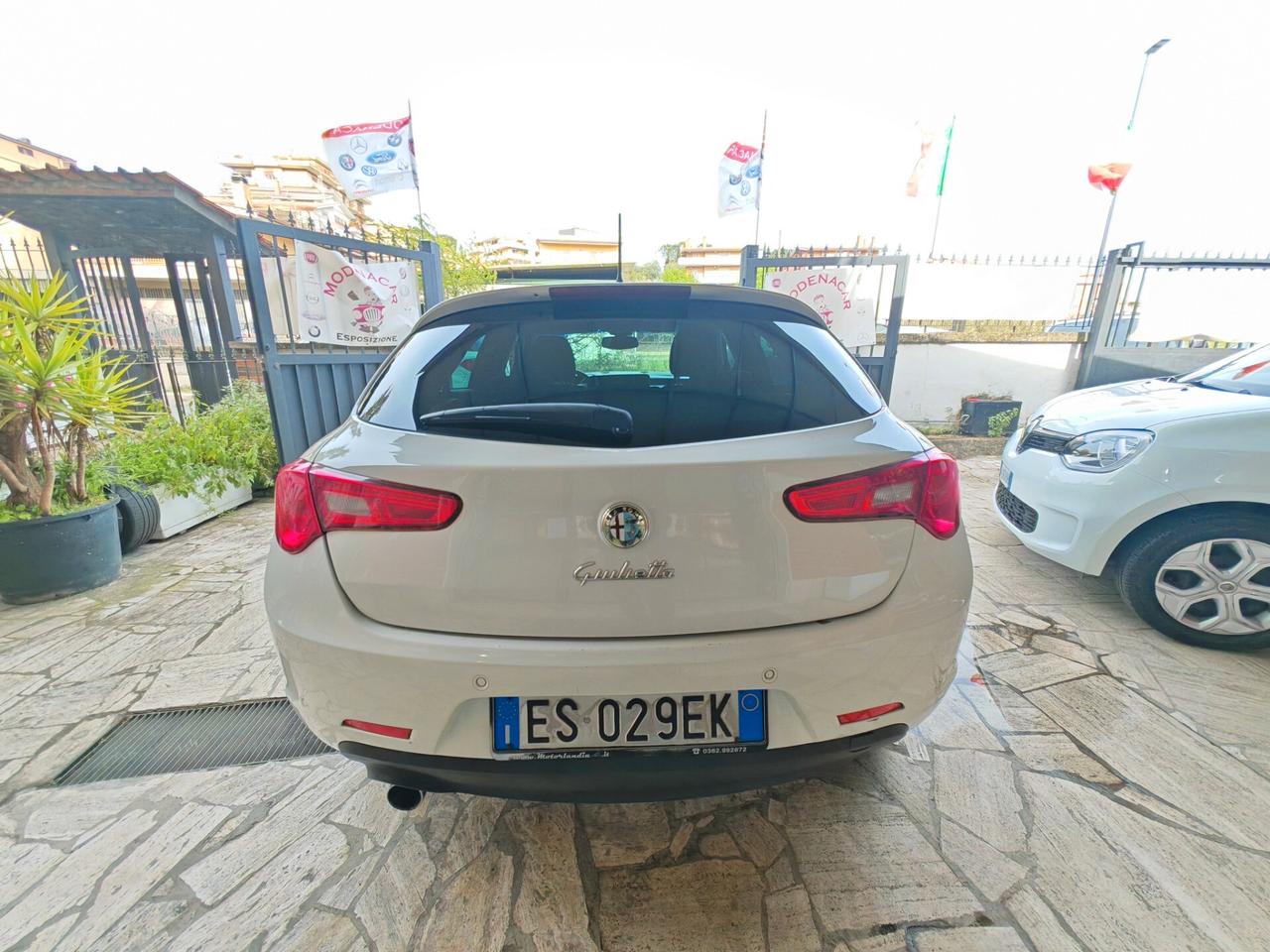 Alfa Romeo Giulietta 1.6 JTDm-2 105 CV Exclusive