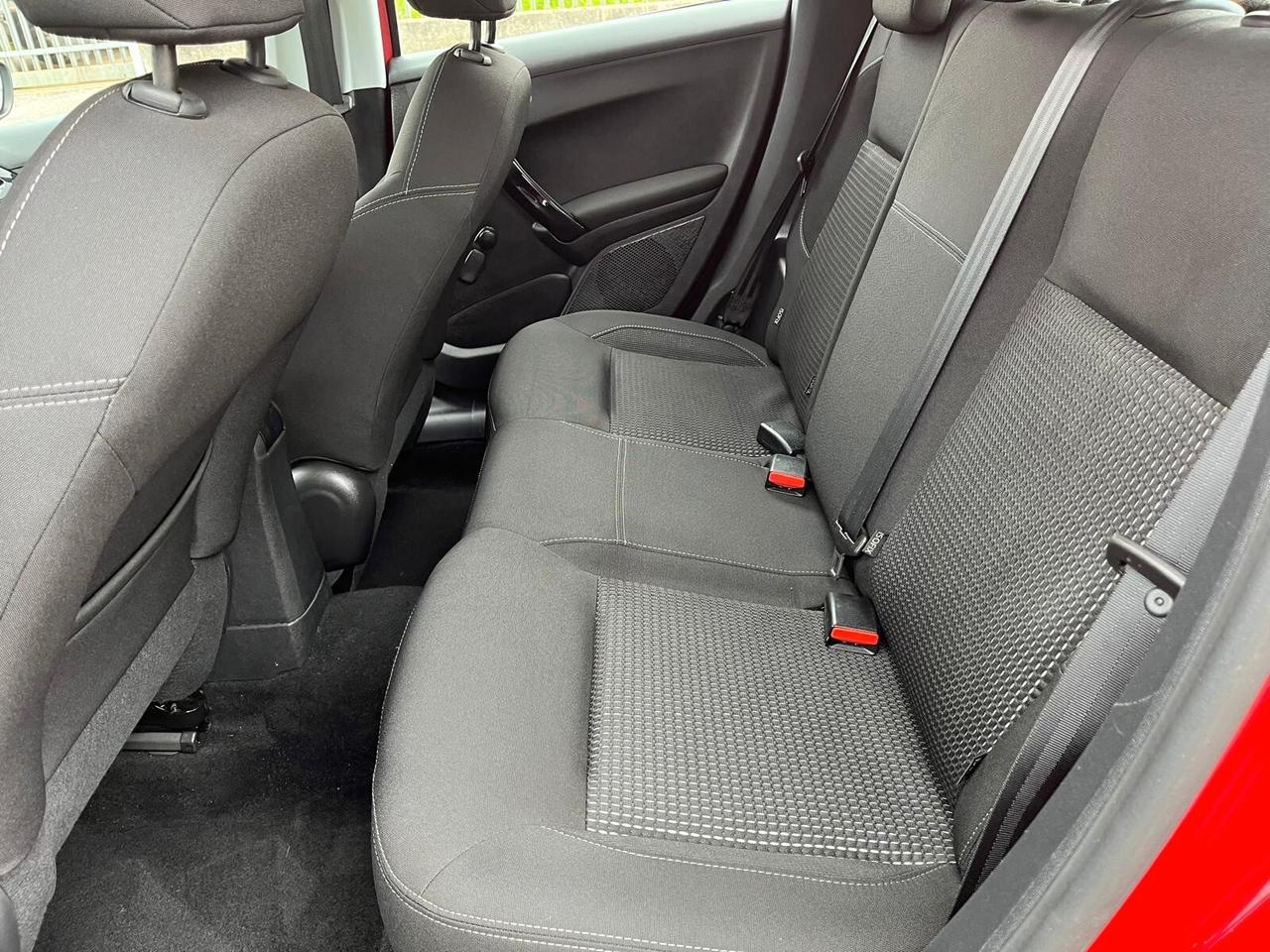 Peugeot 208 PureTech 82 5 porte Allure