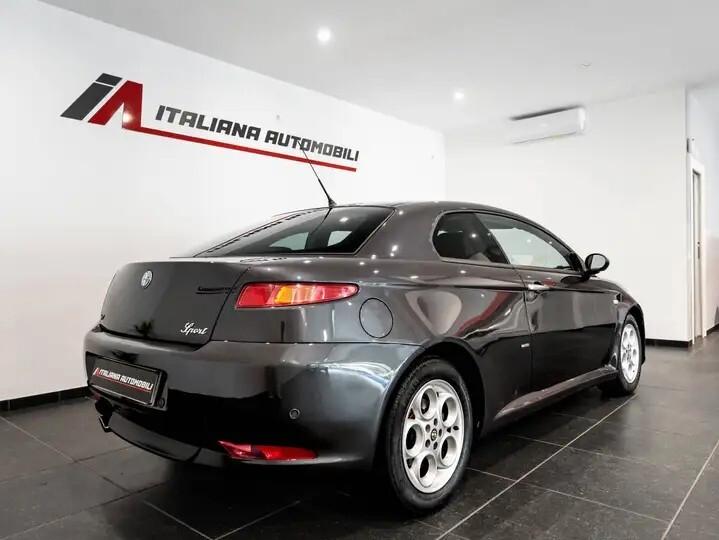 Alfa Romeo GT 1.8 16V TS Distinctive