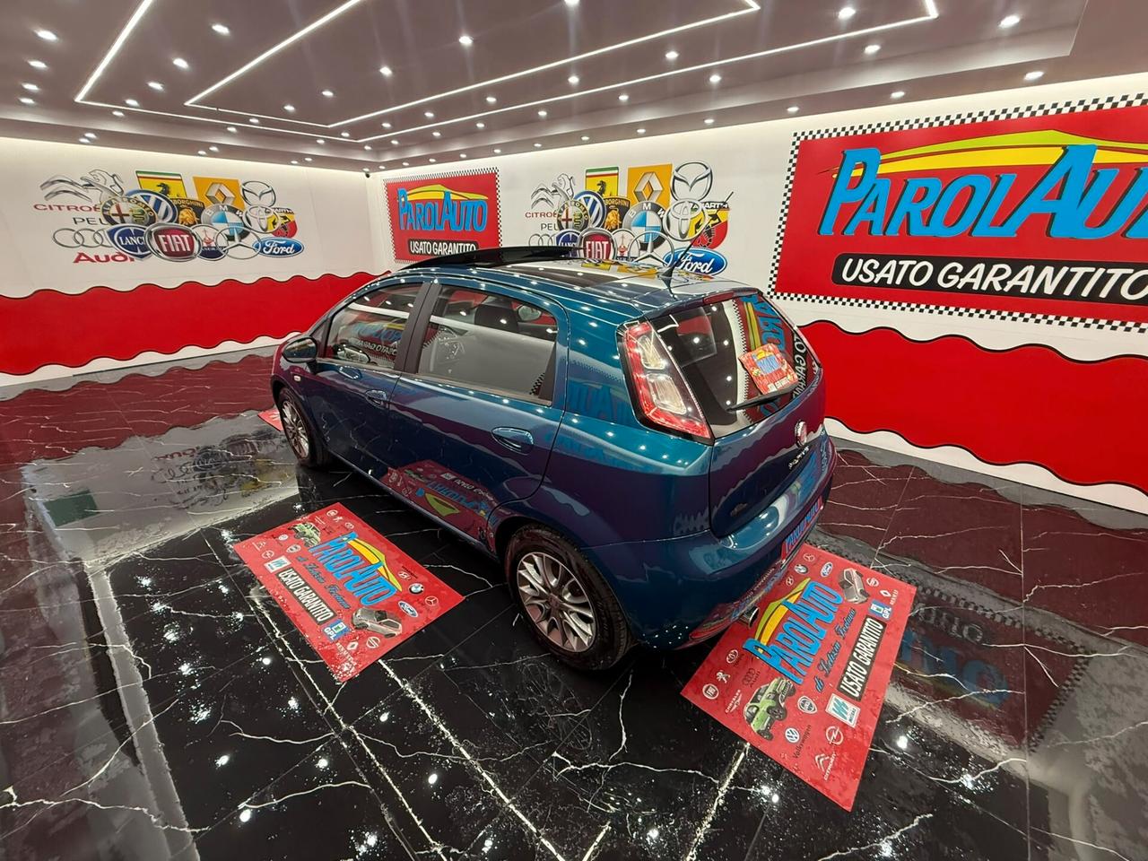Fiat Punto 1.3 MJT 75cv Virgin Radio - 2012