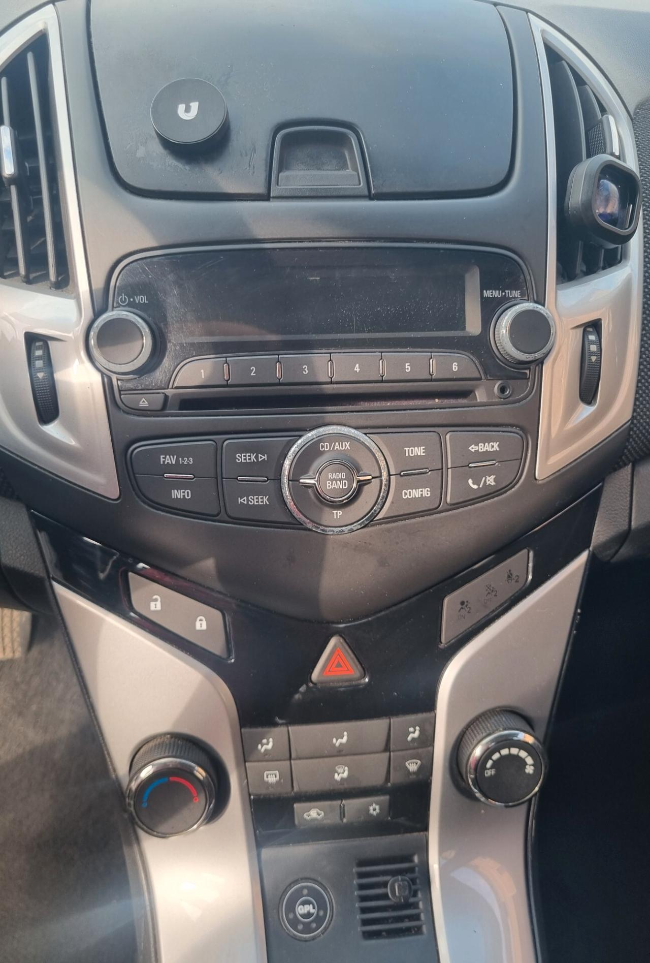 Chevrolet Cruze 1.8 5 porte LT GPL