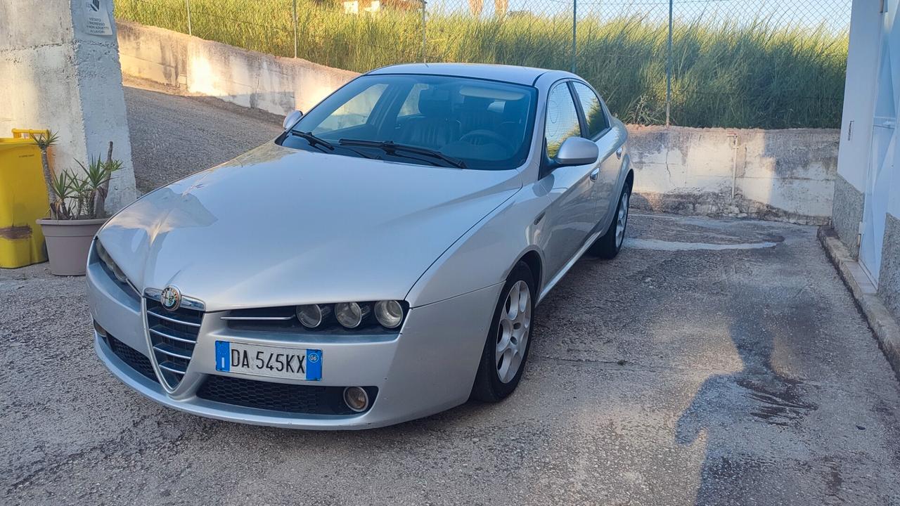 ALFA ROMEO 159