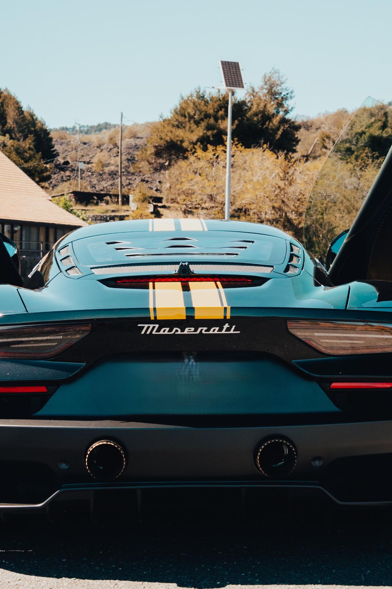 Maserati MC20