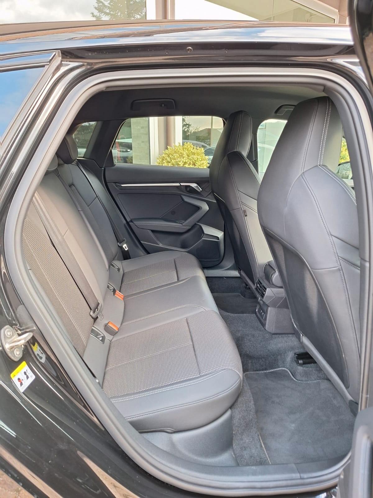 Audi A3 SPB 35 TDI S line edition