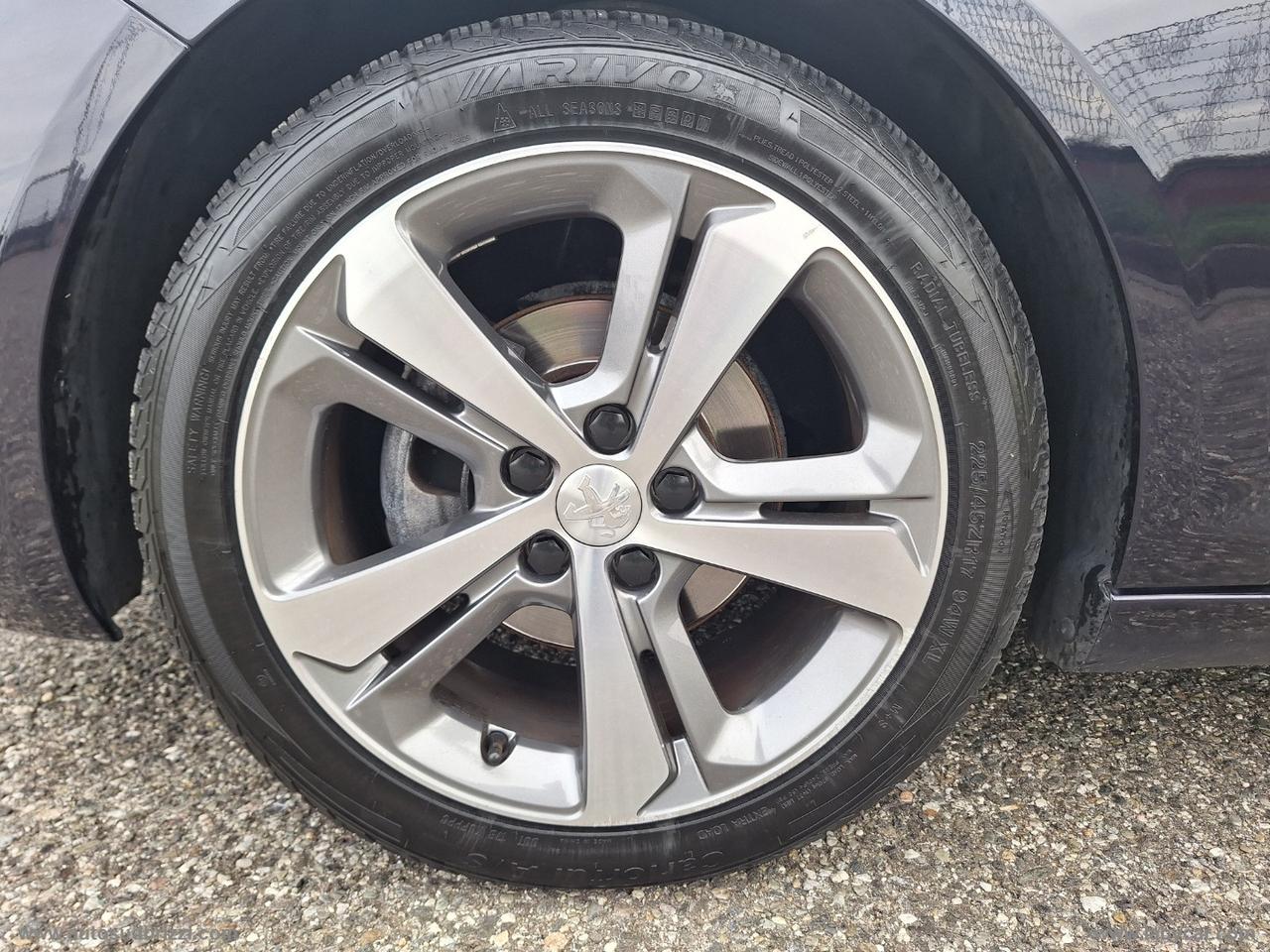 PEUGEOT 308 BlueHDi 130 S&S SW Active Business